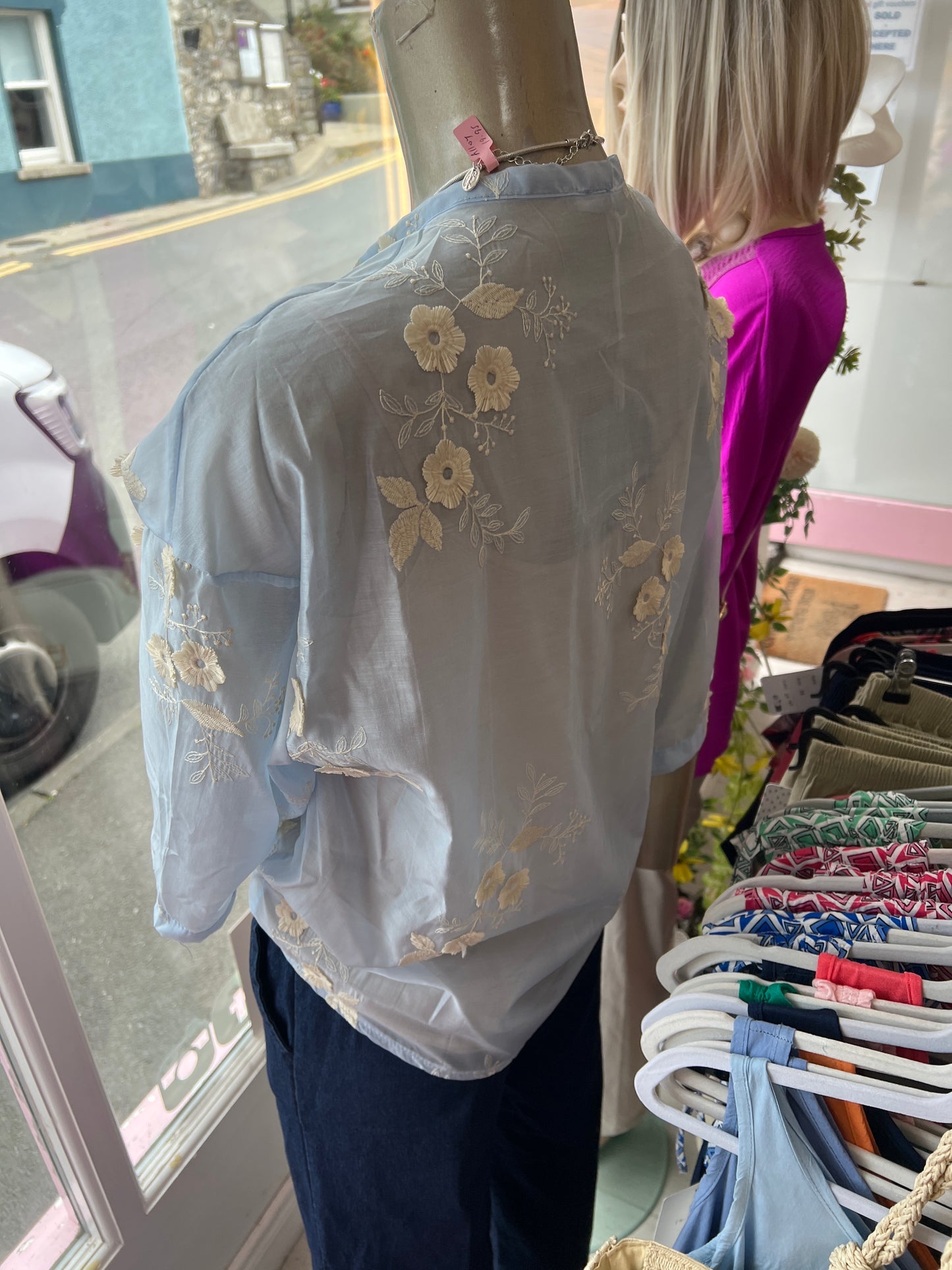 DECK Blouse Embroidered Flower Design (2 Colours)