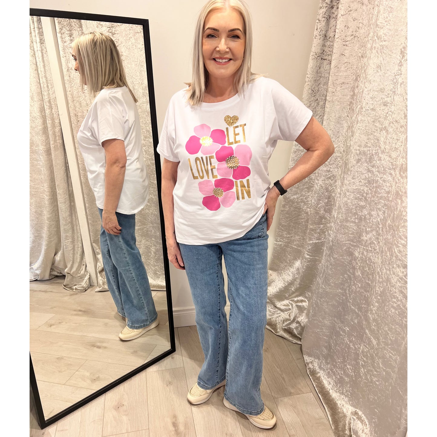 Victoria T-Shirt With Motif (6 Styles)