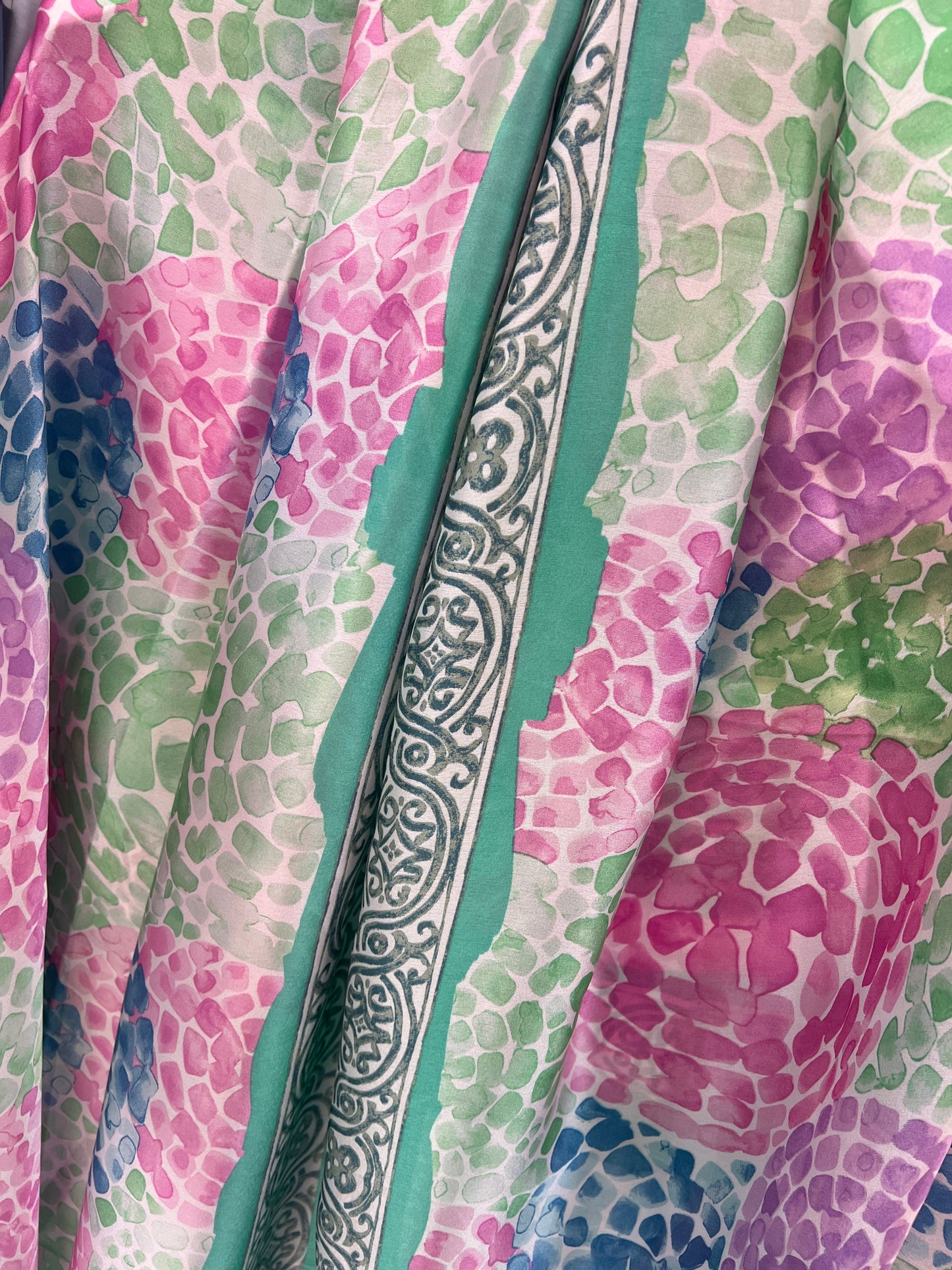 Zelly Green Dotted Circles Silky Scarf