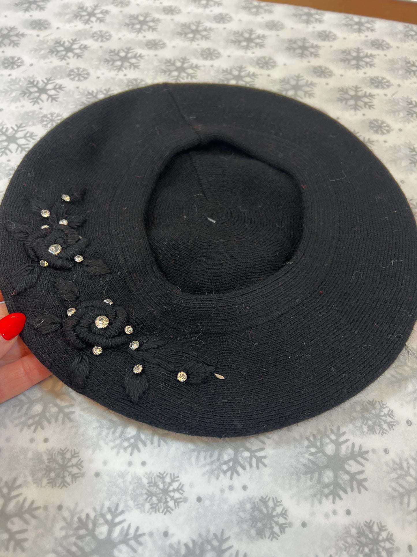 Soft Knit Beret With Crystals (3 Colours)