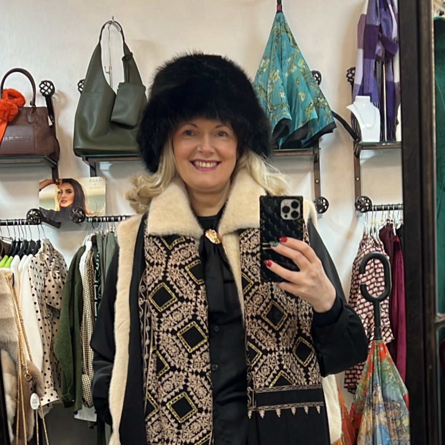 Faux Fur Bucket Hat Black