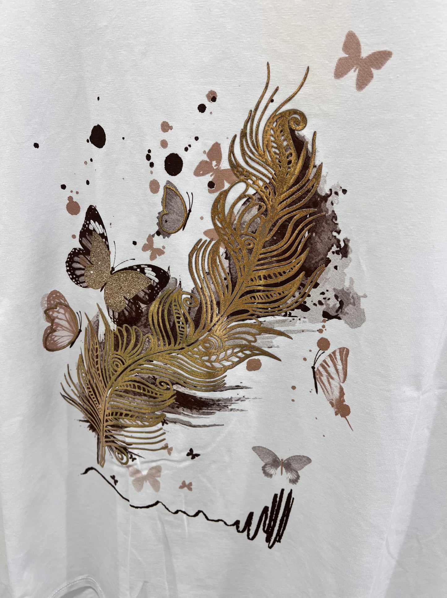 Victoria T-Shirt With Motif (6 Styles)