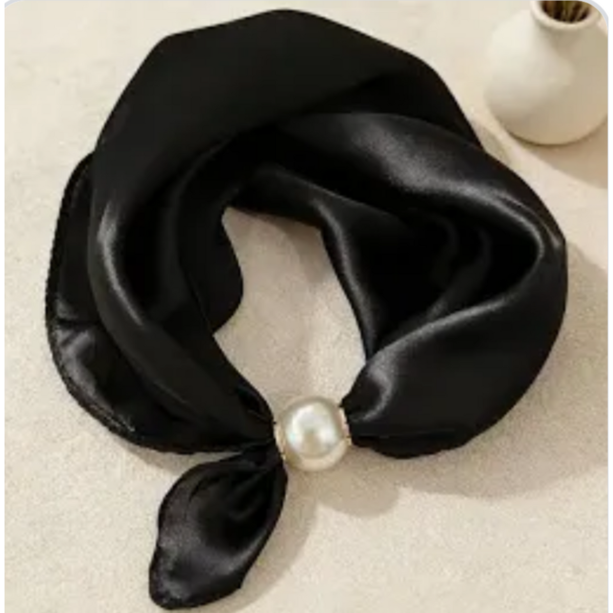 Magnetic Scarf Black Satin/Pearl Fastener