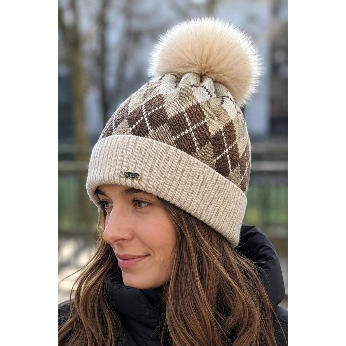 Knit Pom Pom Diamond Beanie Hat – Cream & Chocolate Brown
