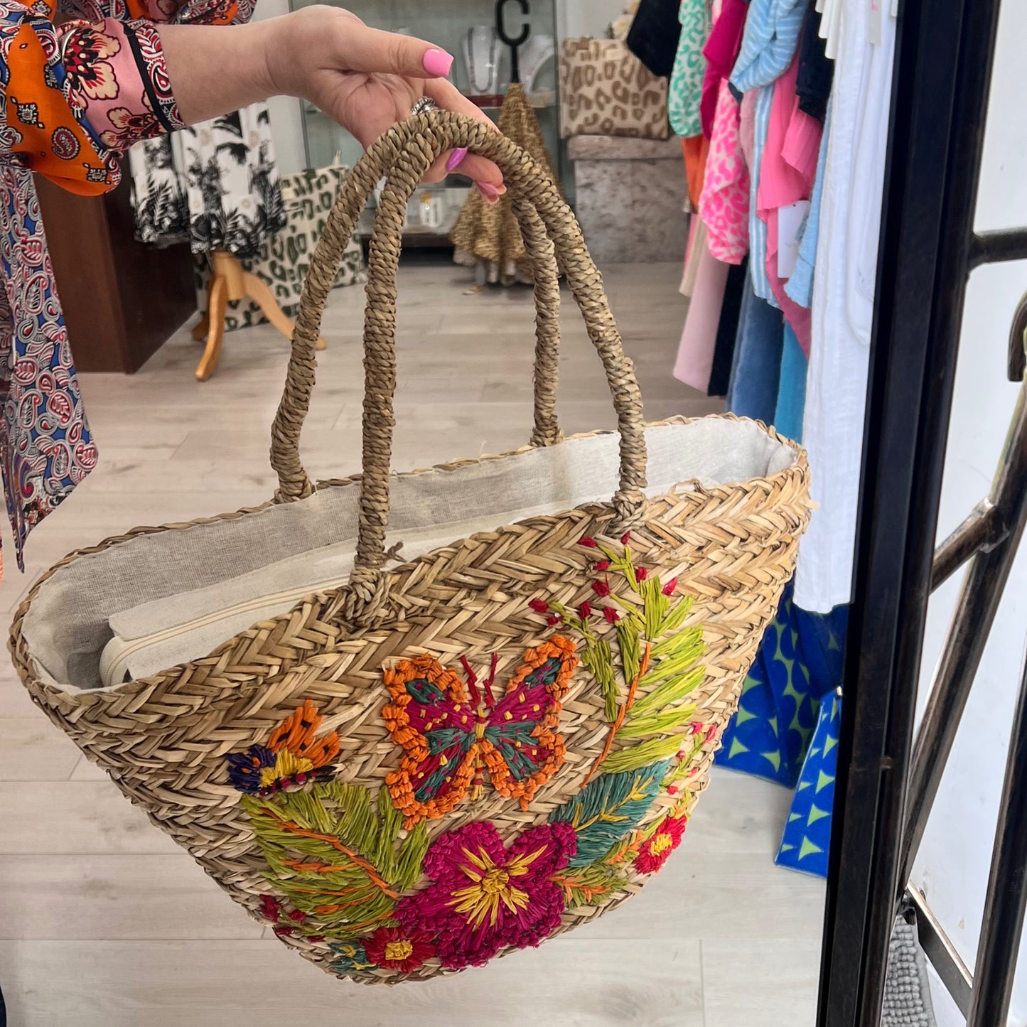 Weaved Basket Tote Bag Flowers & Butterfly