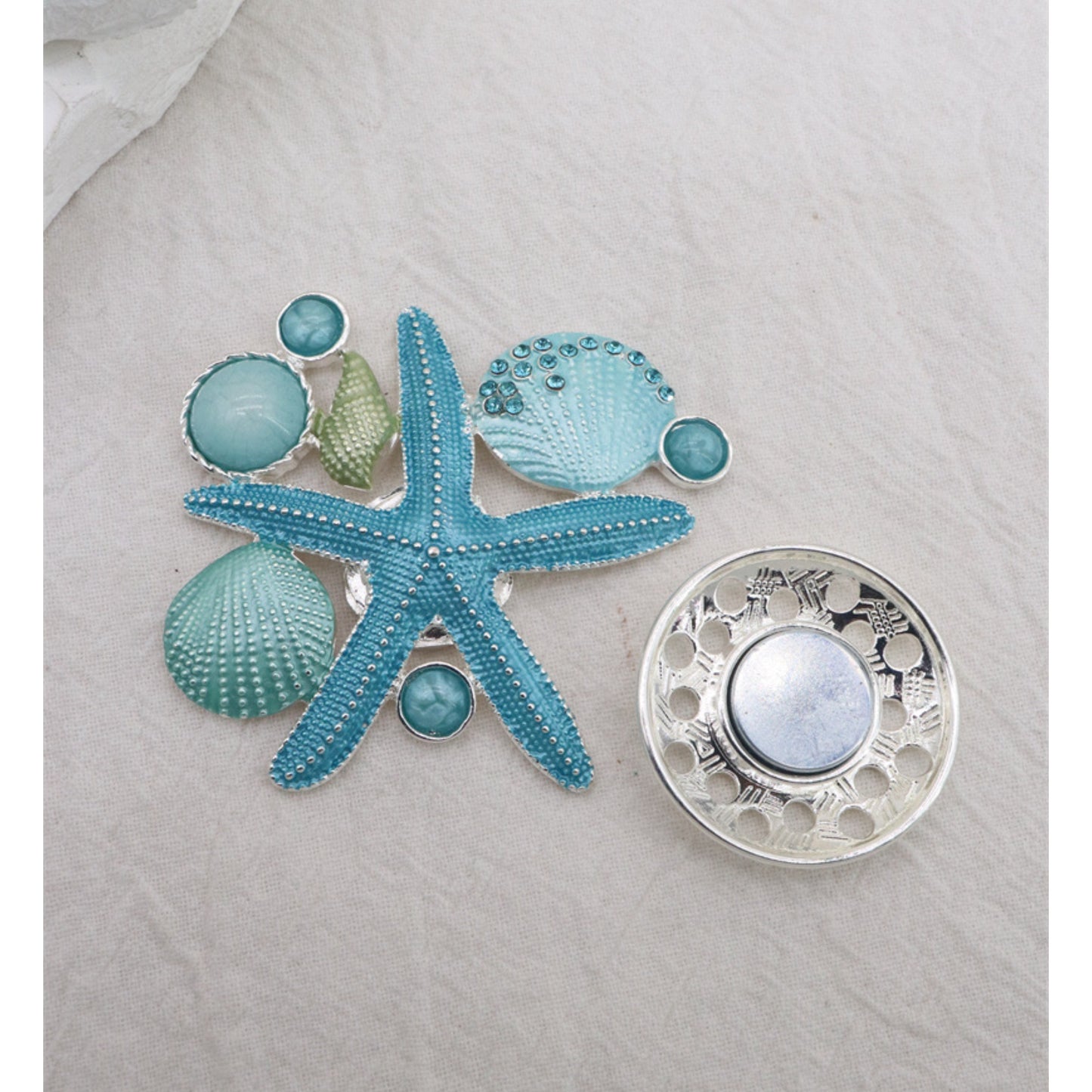 Starfish & Shell Magnetic Brooch Turquoise