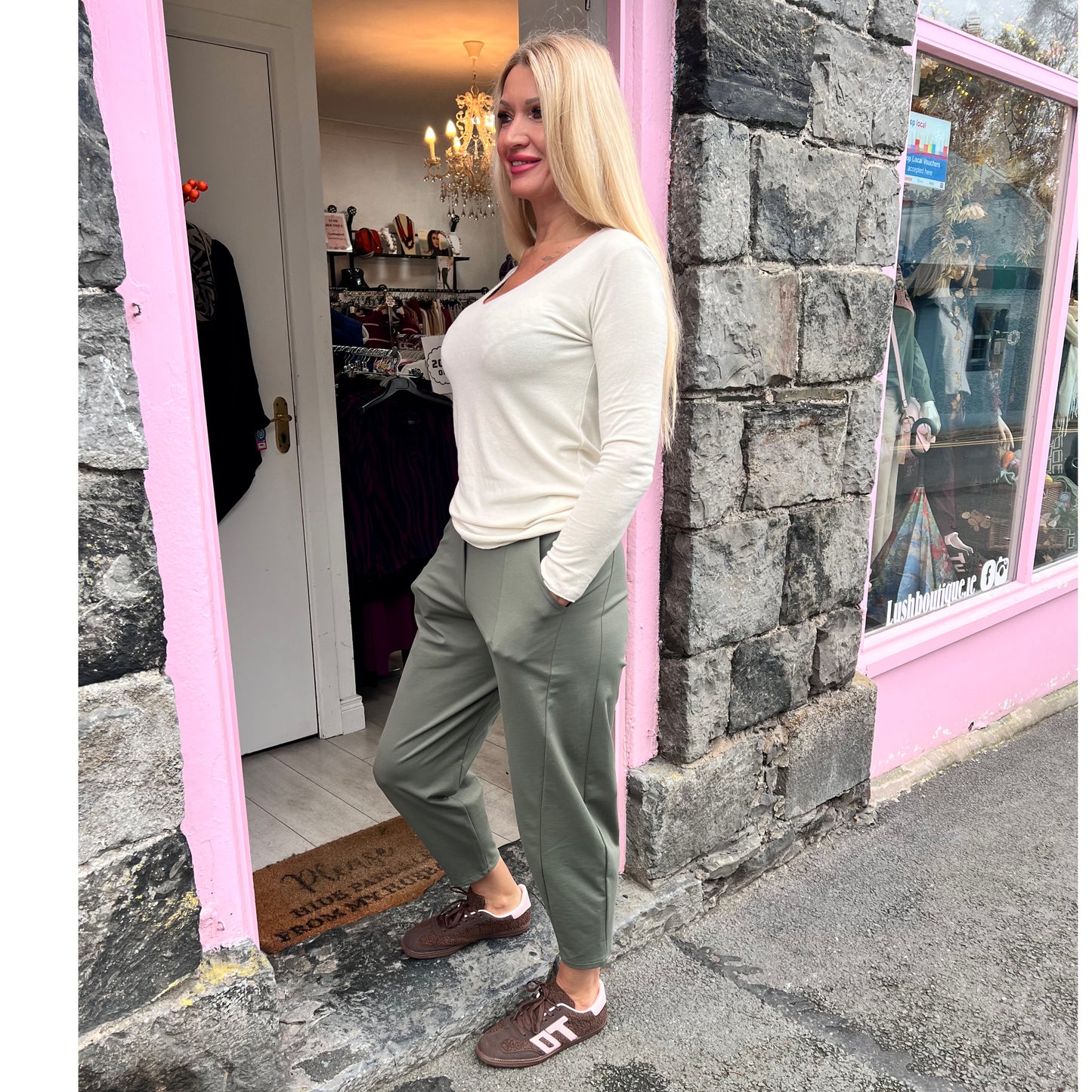 Cosy V Neck Long Sleeved Top Cream