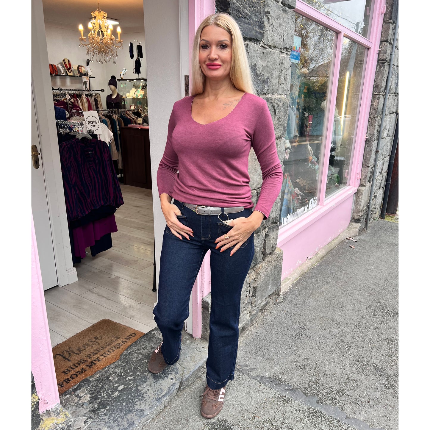 Cosy V Neck Long Sleeved Top Wine