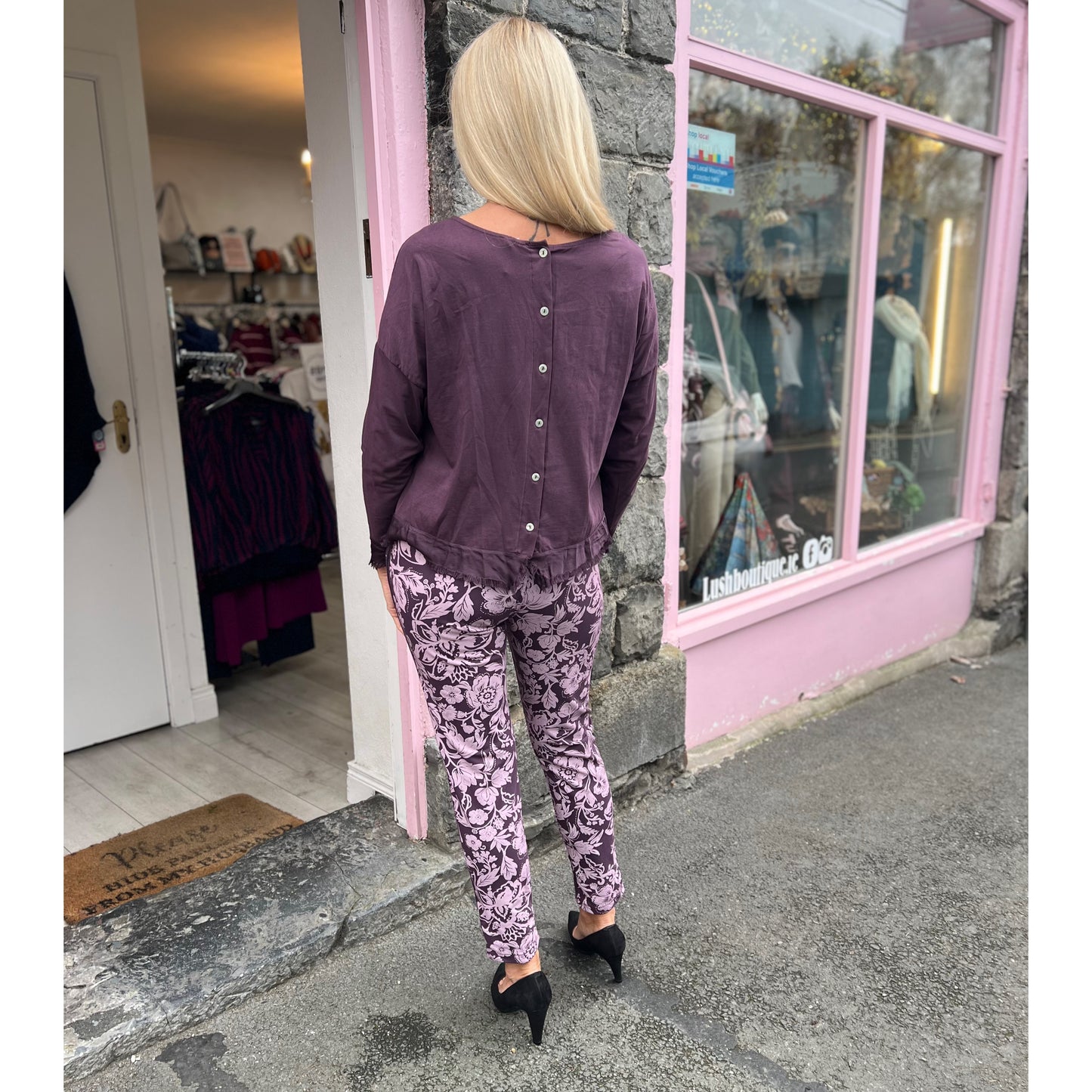 DECK Purple Top Button Back