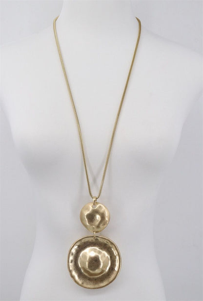 Long Metal Pendant Necklace (2 Colours)