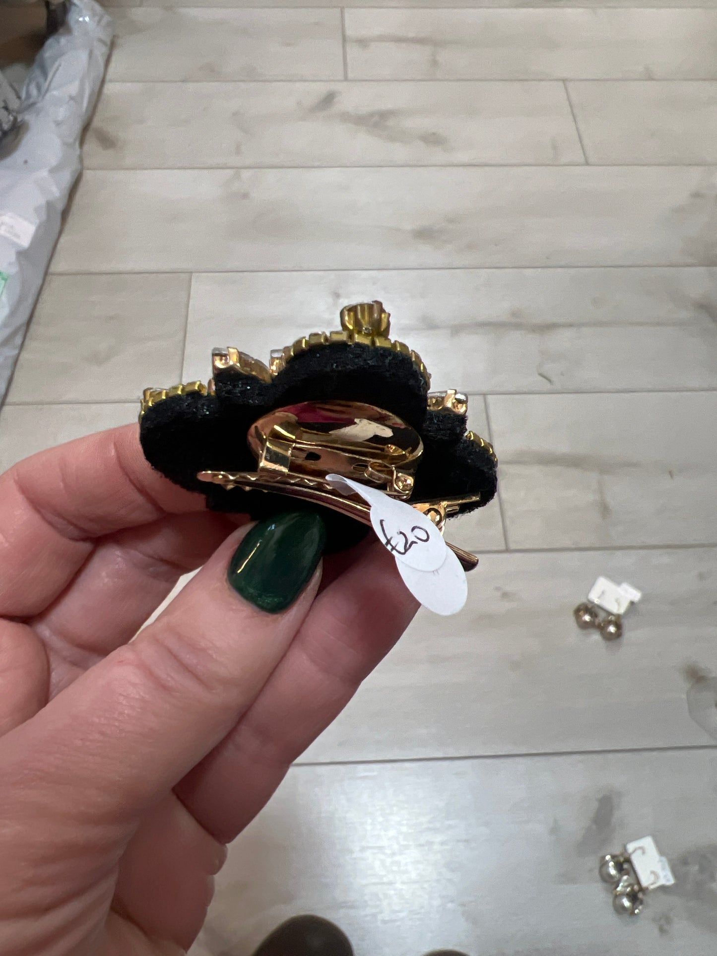 Vintage Style Brooch Pearls & Silver Jewel