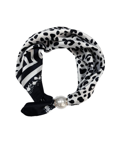 Magnetic Pearl Neck Scarf Black & White Animal Print