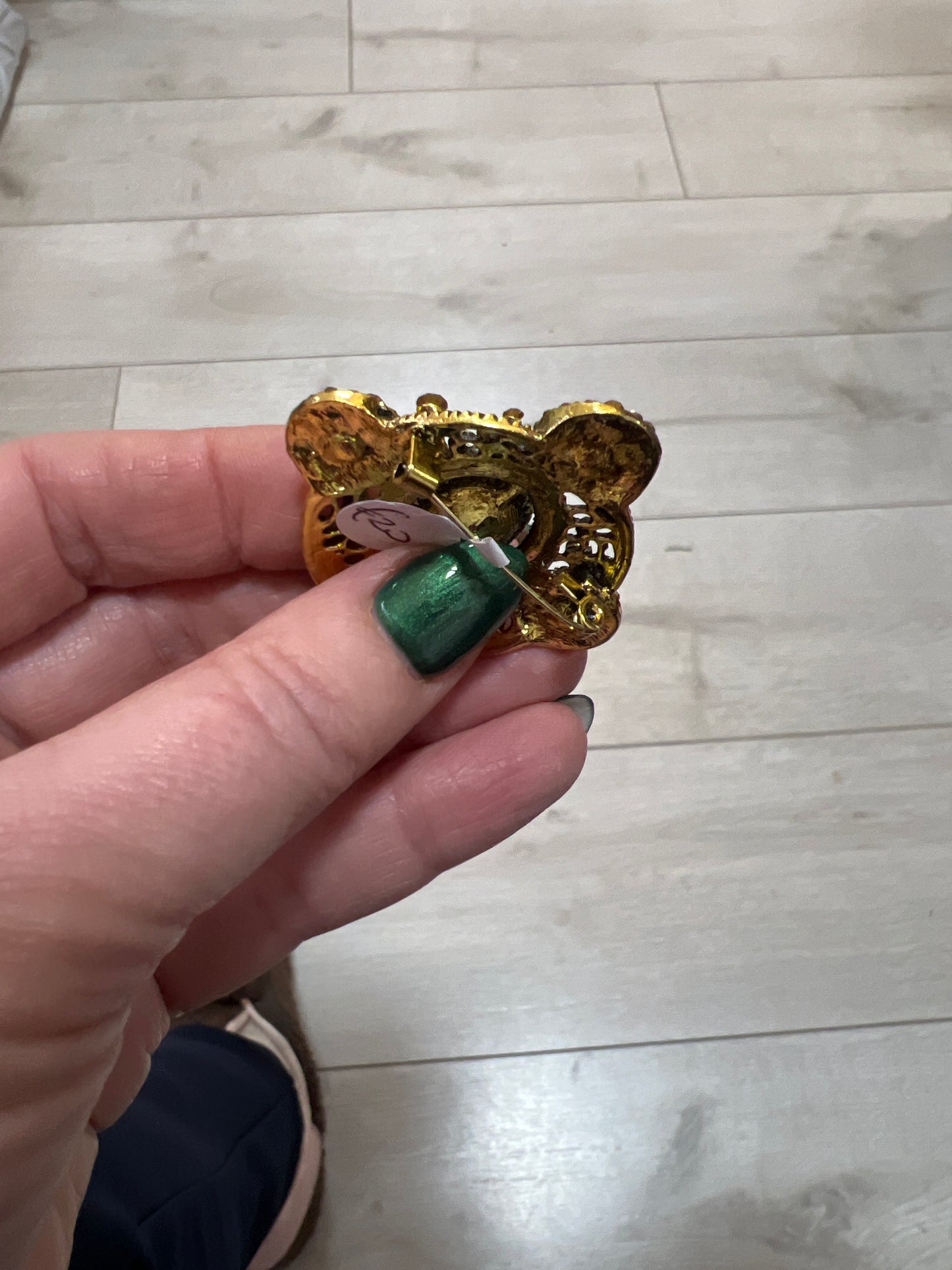 Vintage Style Brooch Gold & Purple