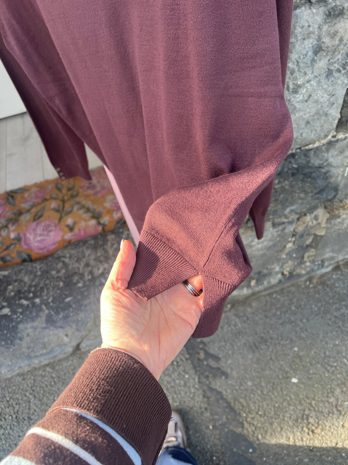 FRANSA Aubergine V-Neck Stretch Fine Knit Jumper