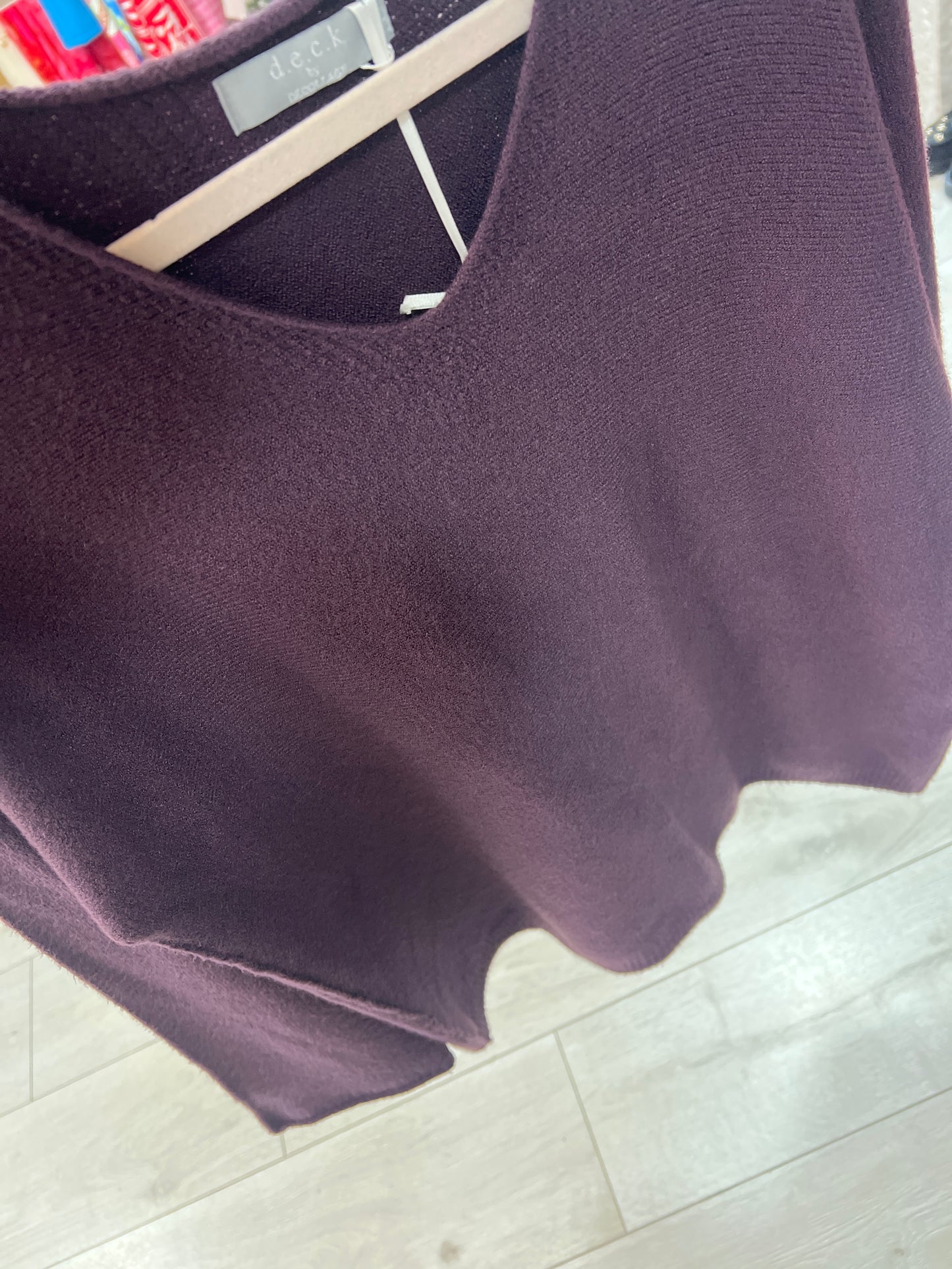 DECK V Neck Knitted Jumper Mulberry