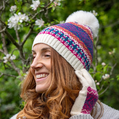 POM Cream & Magenta Bobble Hat