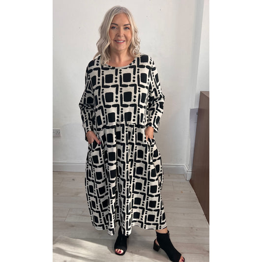 Lara Black & Grey Oversized Tunic Dress