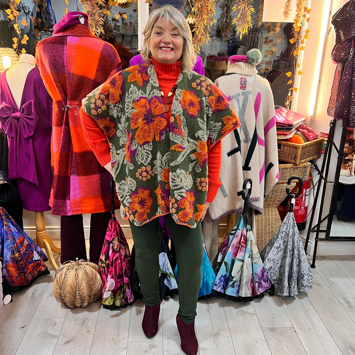 Oversized Wool Embroidery Gilet Orange & Green