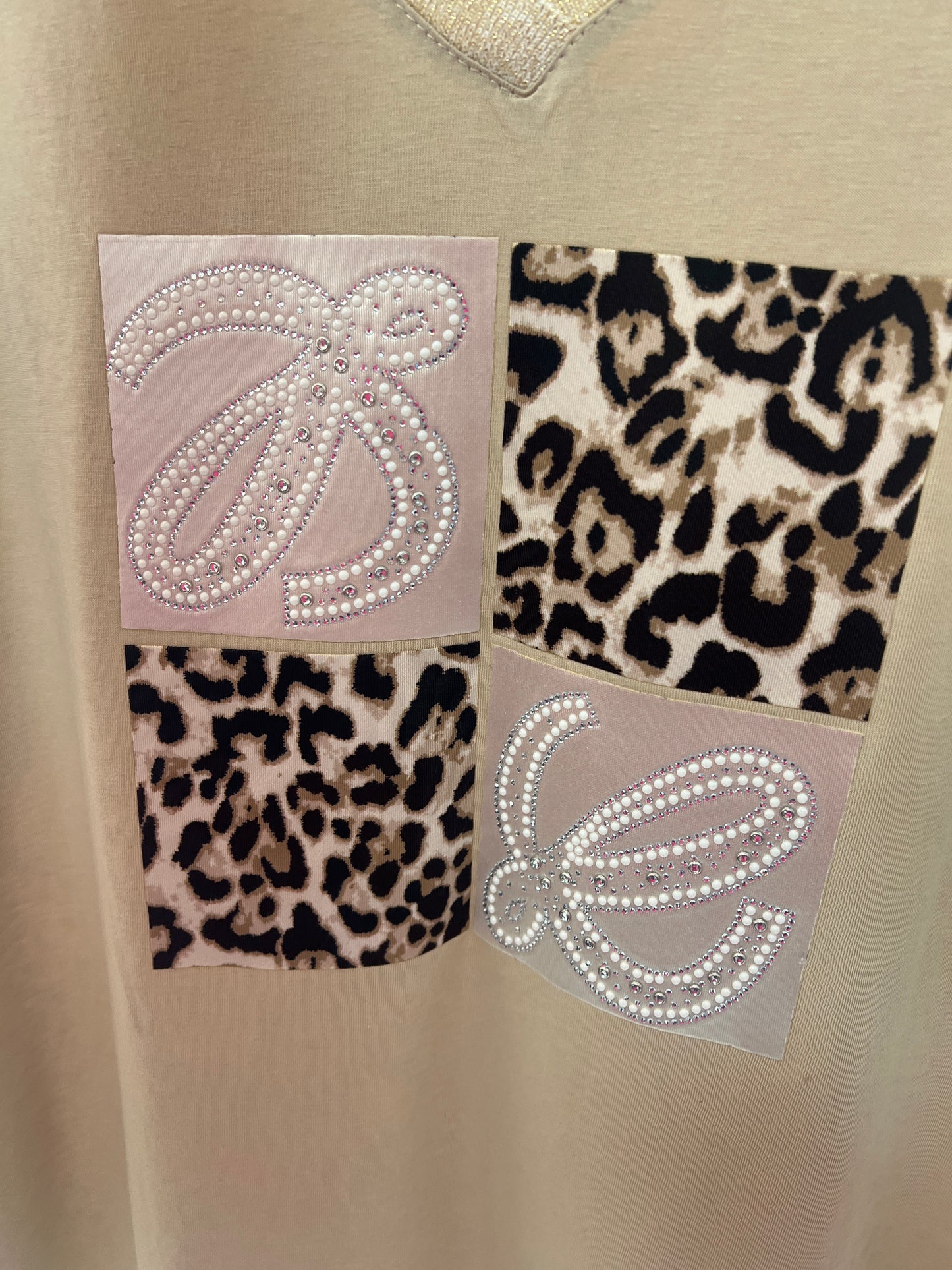 Beige V-Neck Top Leopard & Pearl Design