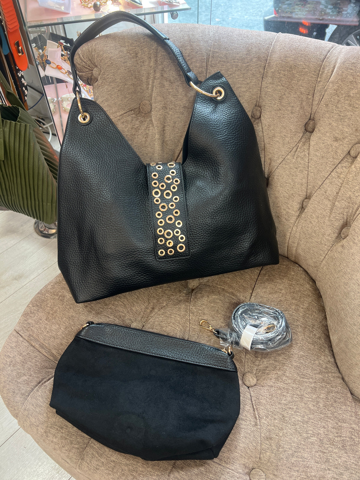 Black Leatherette Bag 3 In 1 - Gold Discs