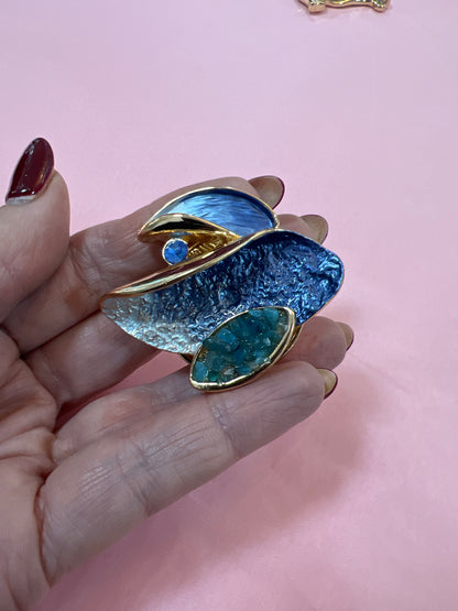 Magnetic Brooch Blue Teal & Gold