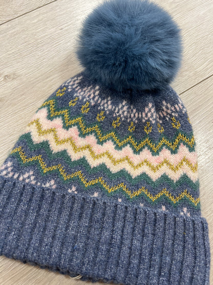 POM Hat & Scarf Set Blue Zig Zag