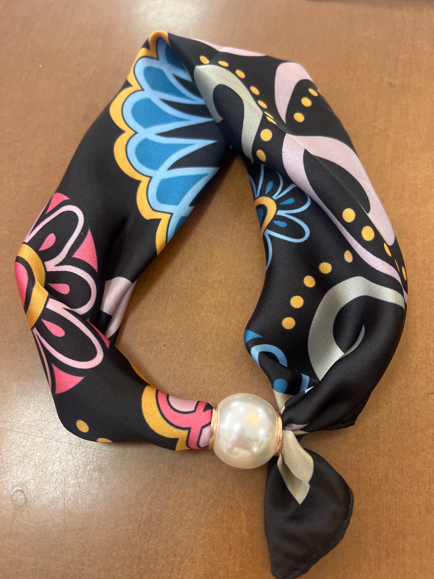 Magnetic Pearl Fastener Neck Scarves (8 Styles)