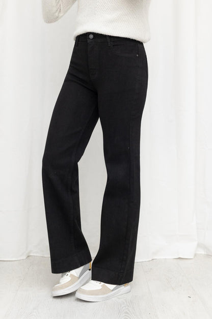 Sophie Black Stretch Straight Leg Jeans