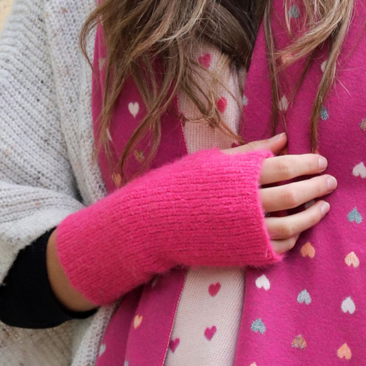 POM Recycled Mix Bright Pink Wrist Warmers