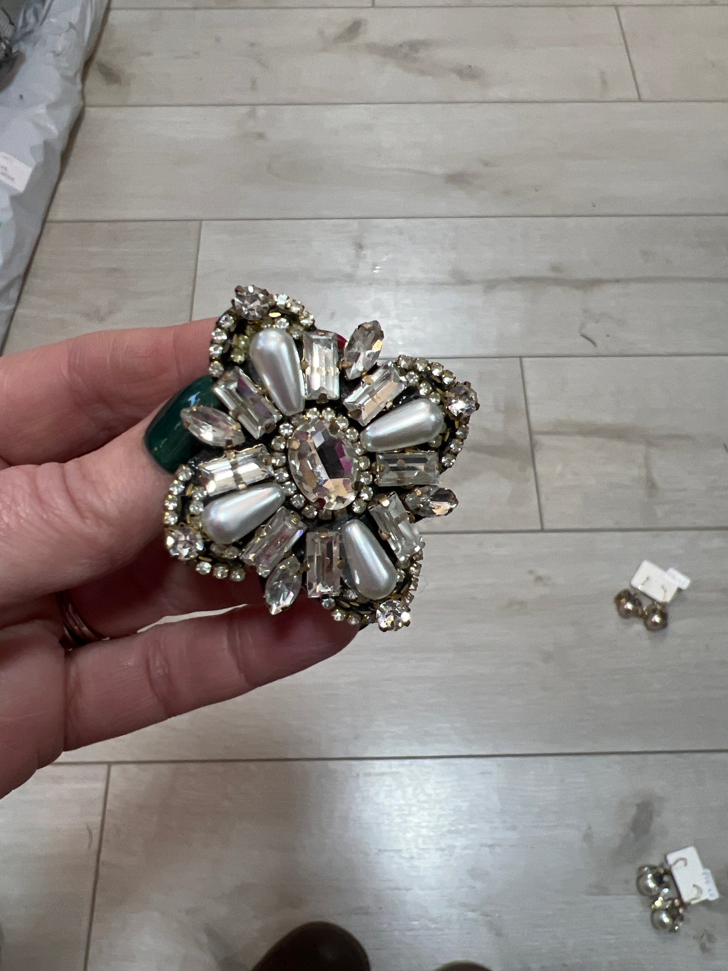 Vintage Style Brooch Pearls & Silver Jewel