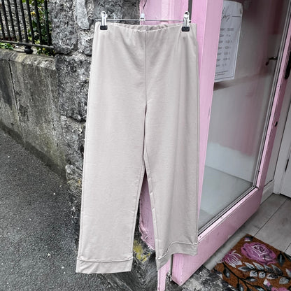 DECK 7/8 Turn-Up Trousers Taupe