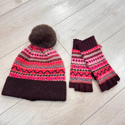 POM Hat & Fingerless Gloves Set