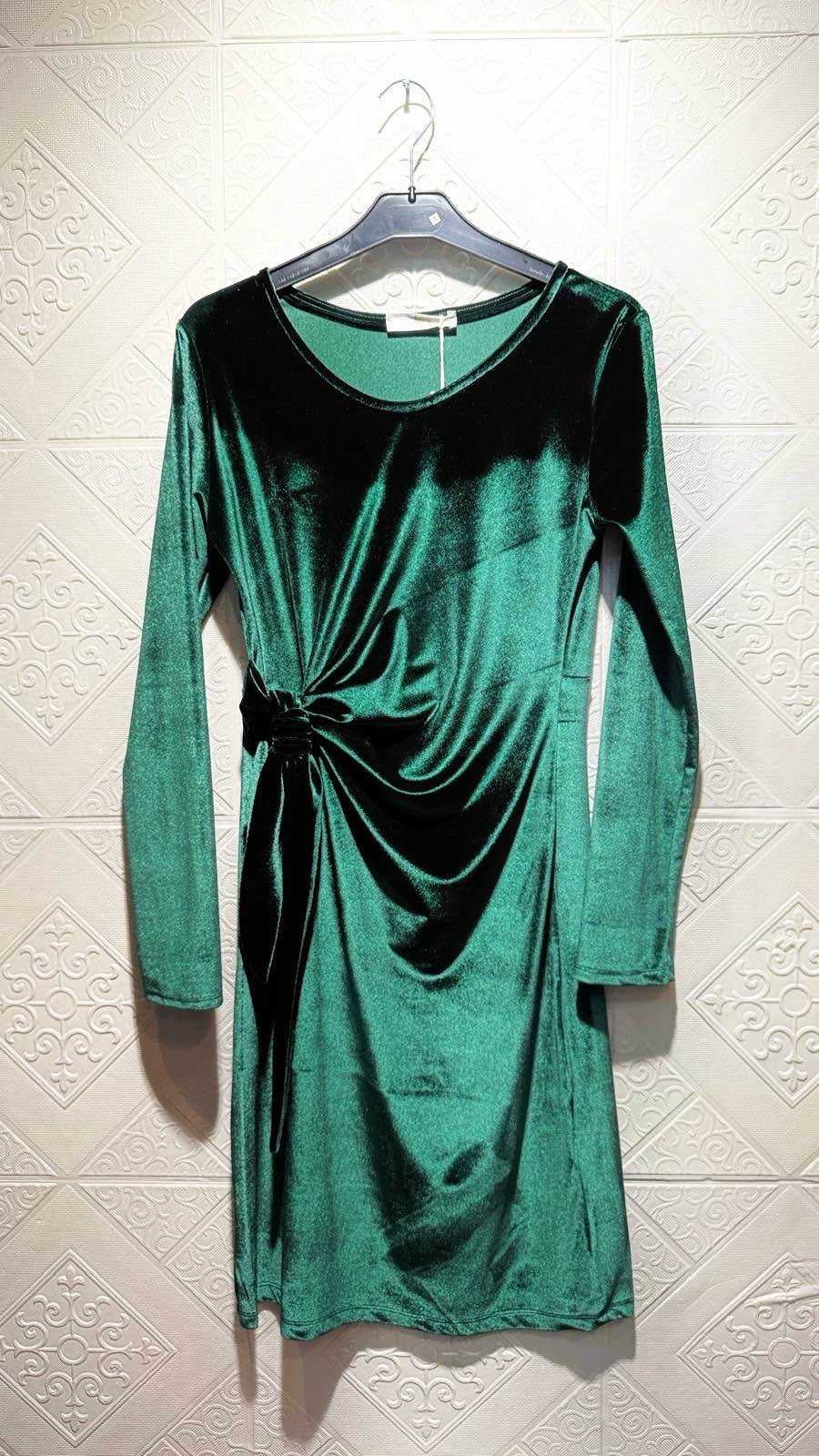 Vivienne Green velvet Short Dress