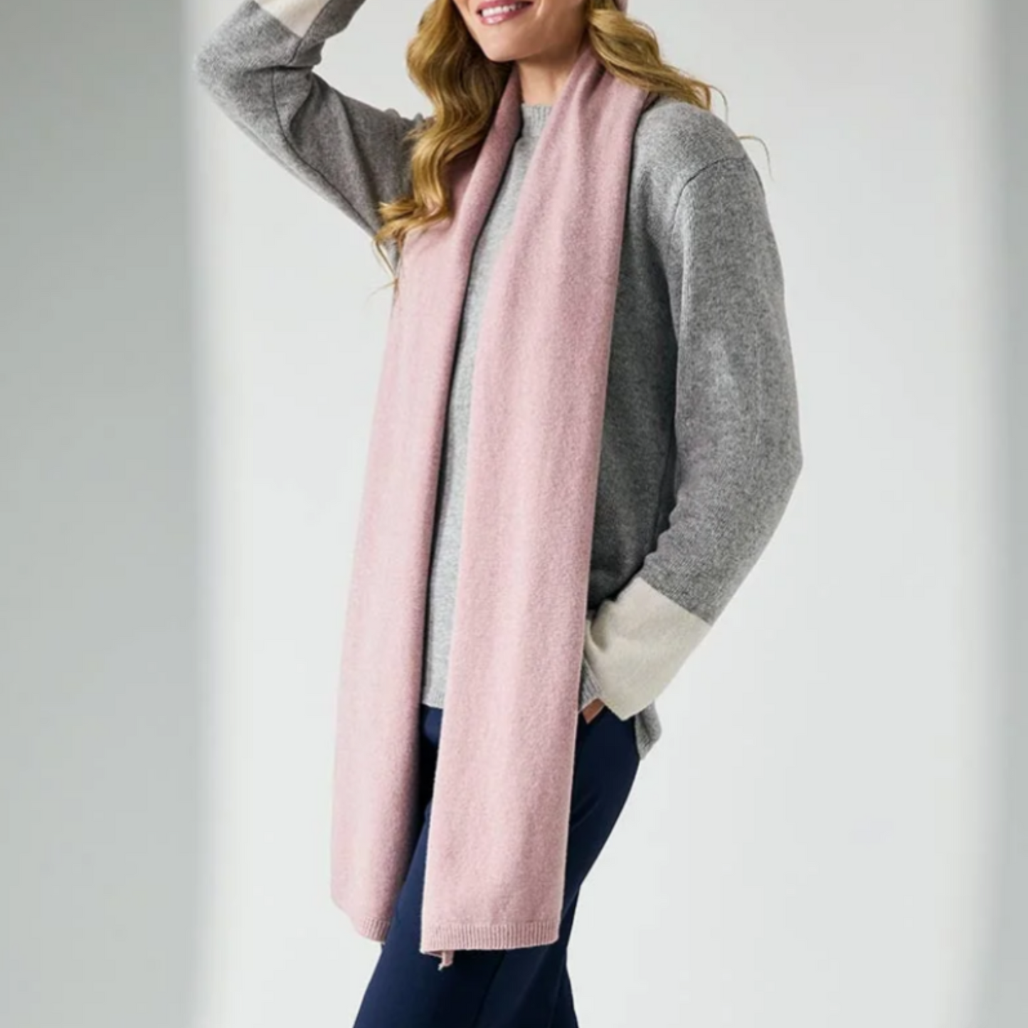 DECK Dusty Pink Knit Scarf