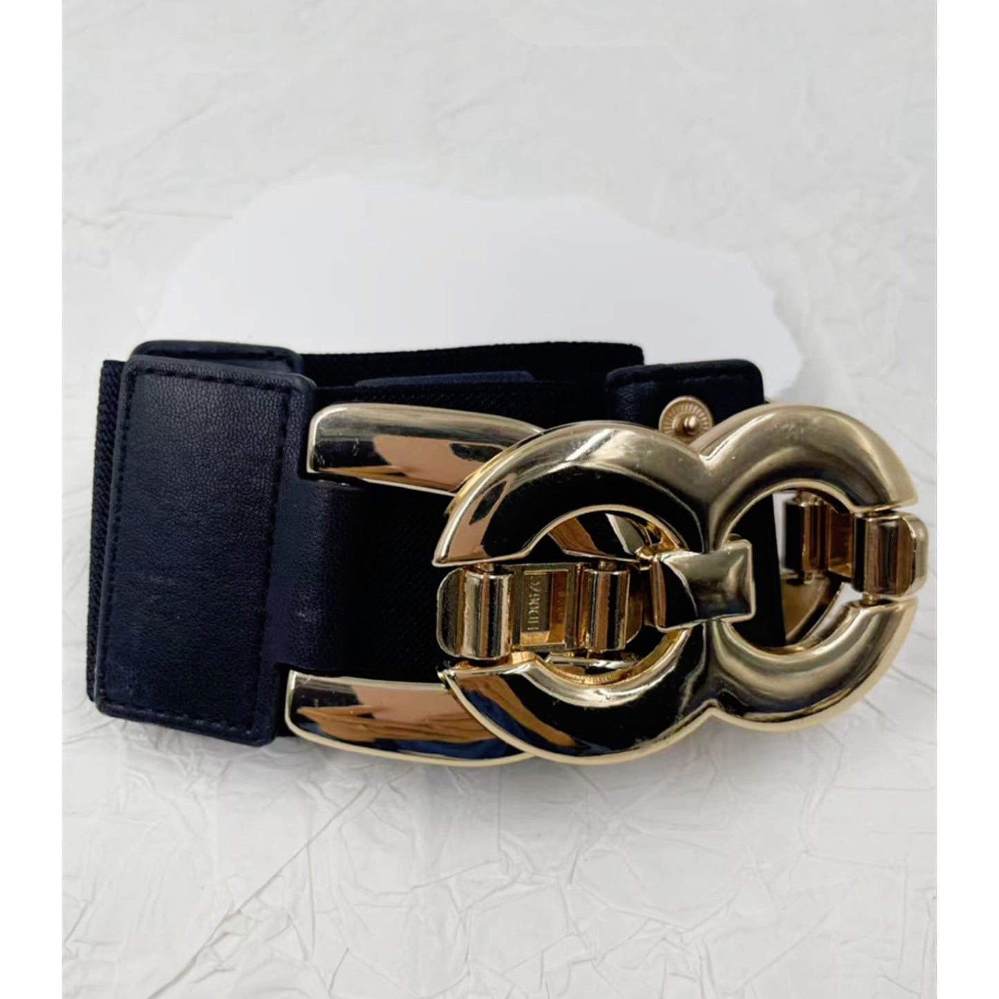 Black Elasticated Belt Gold Curb Front