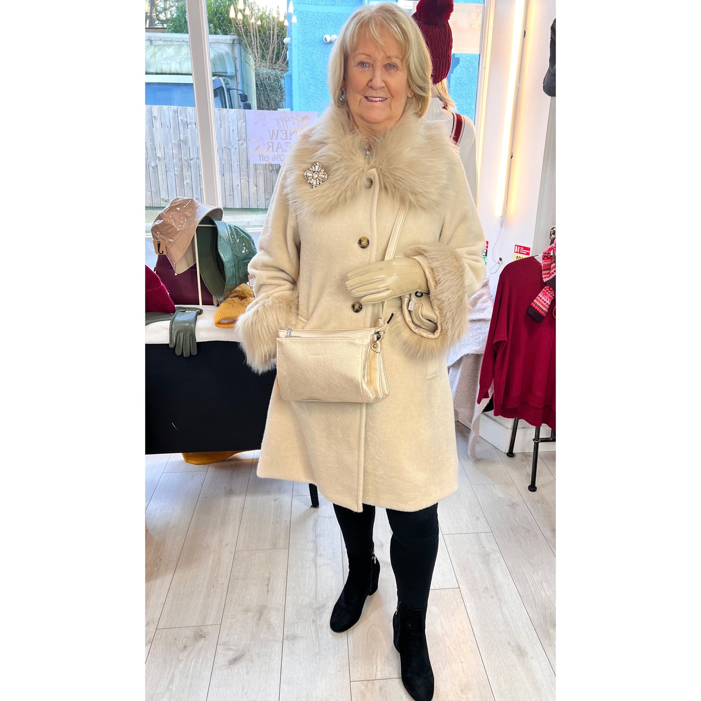 Vintage Style Brooch Pearls & Silver Jewel