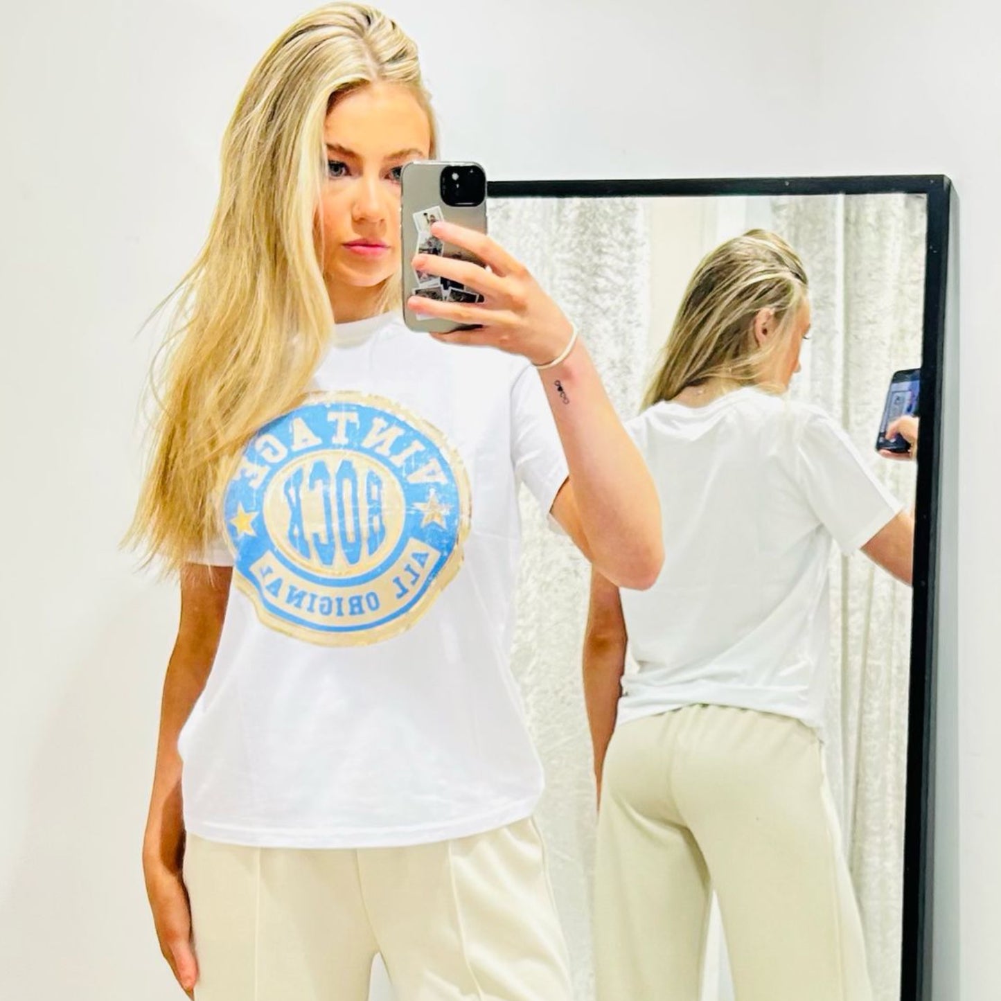 White T-Shirt Vintage Logo Blue