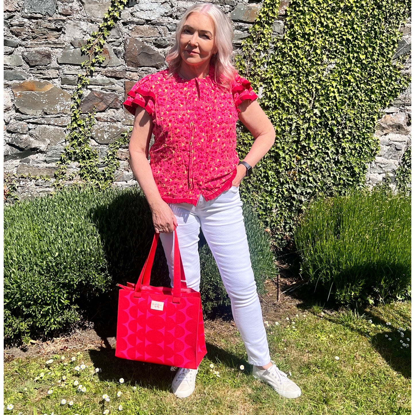 RANT & RAVE Red & Pink Floral Top Cap Sleeves