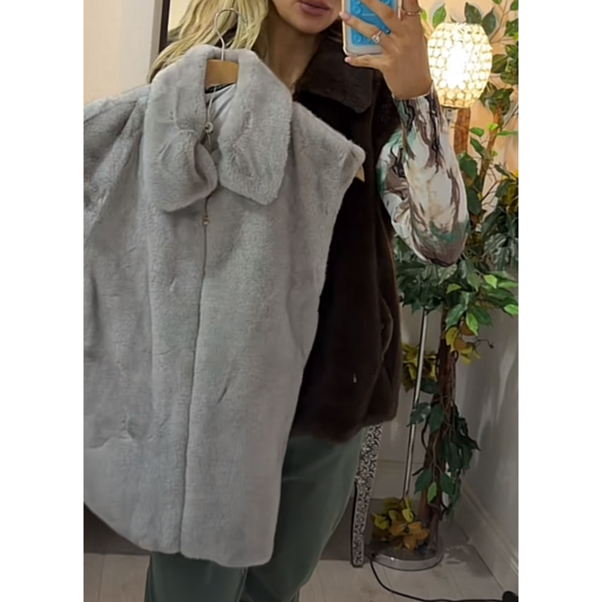 Faux Fur Gilet (2 Colours)