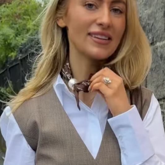 Brown & Cream Pearl Magnetic Scarf