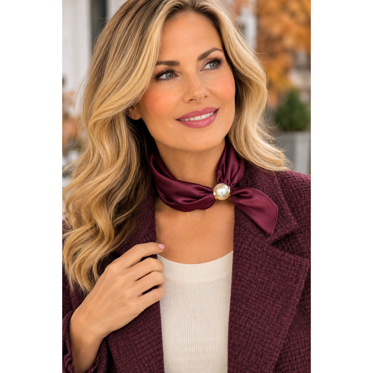 Magnetic Satin Neck Scarf Plum