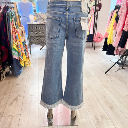Lace Hem Flare Denim Cropped Jeans (Size 6)