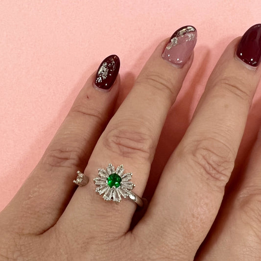 Adjustable Spinning Ring Silver & Emerald