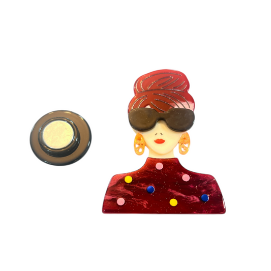 Magnetic Resin Brooch Wine Lady