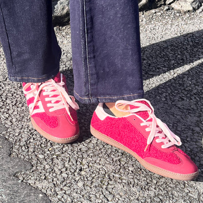 Wine Boucle Trainers Pink Laces