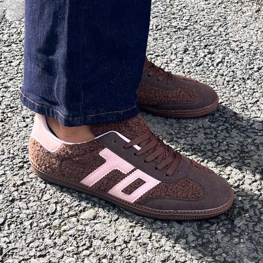 Chocolate Brown Boucle Trainers Pink Design