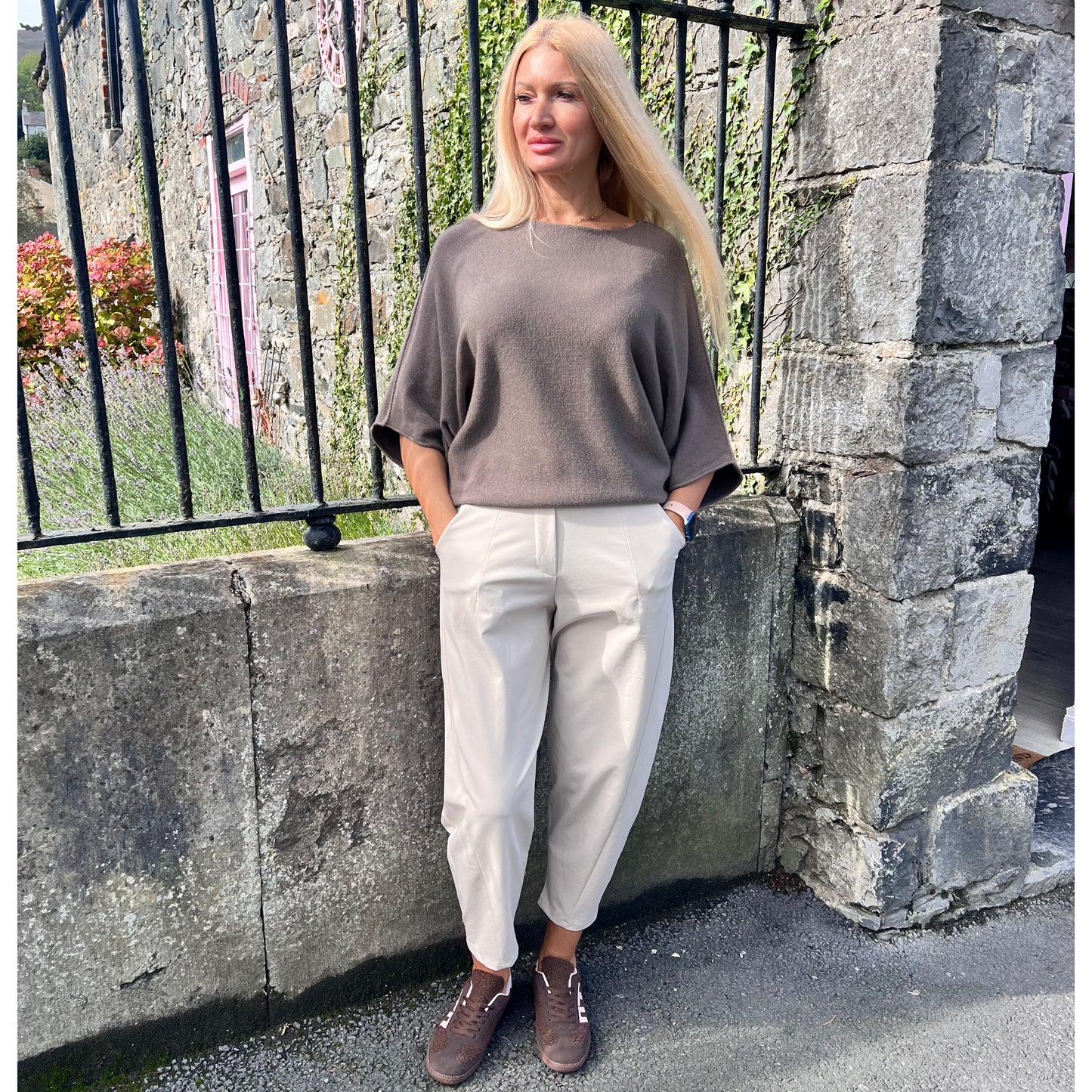 DECK Barrel Trousers Beige
