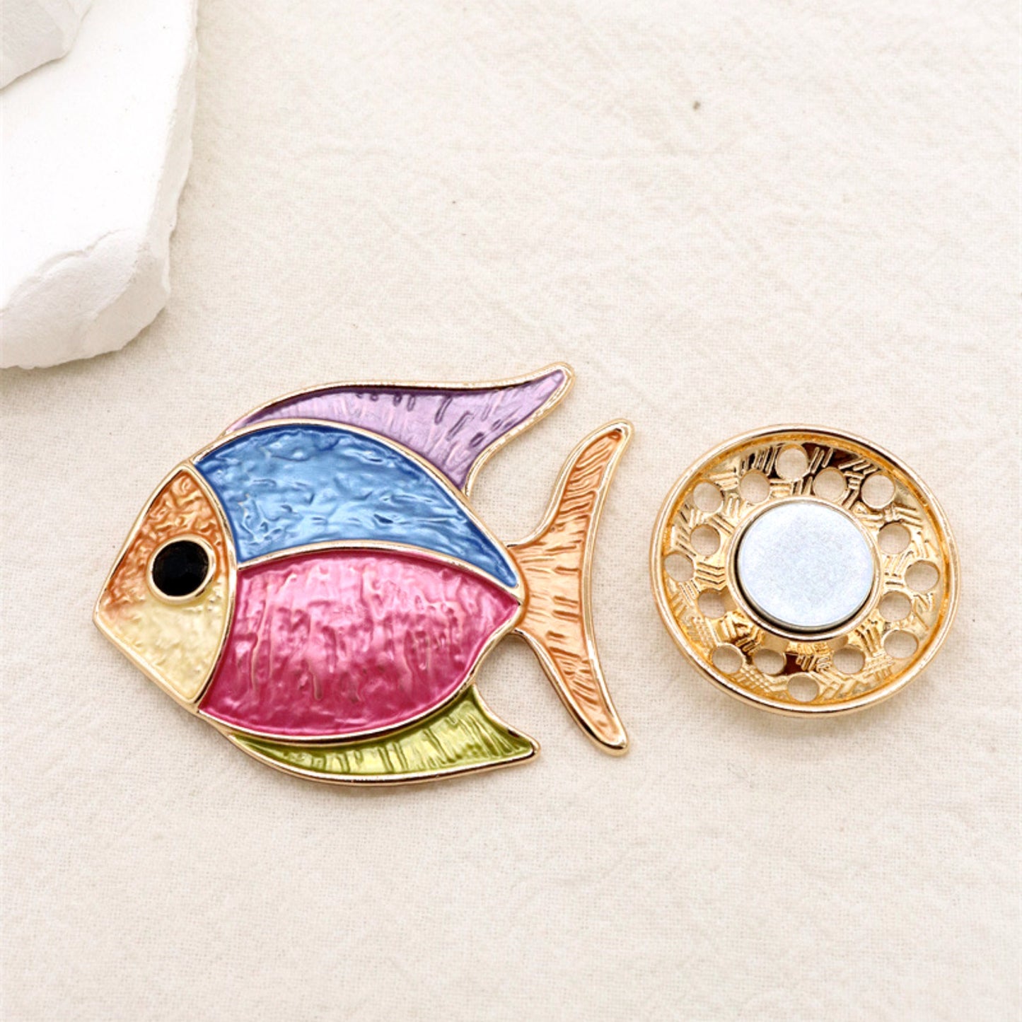 Magnetic Brooch Multicoloured Fish