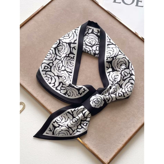 Lightweight Pull Through Neckscarf Black & White Flowers