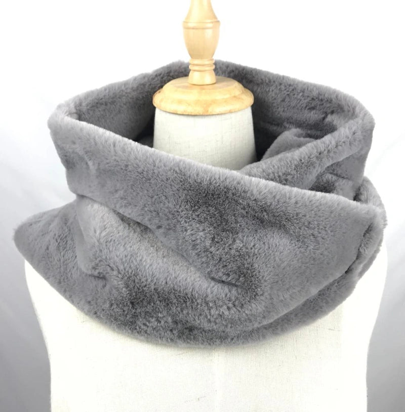 Faux Fur Snood Neck Scarf (4 Colours)